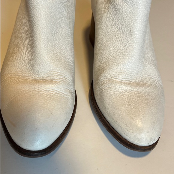 Seychelles White Floodplain Pebbled Leather Booties Size 8 - Picture 8 of 10